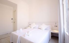 Express By Gaiarooms